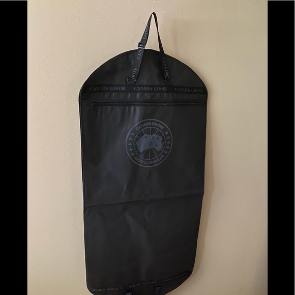 Canada Goose Garment bag - Picture 4 of 5